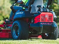 Gravely Pro-Turn® 160 Kawasaki® Zero-Turn Mower 991130 - Image 12