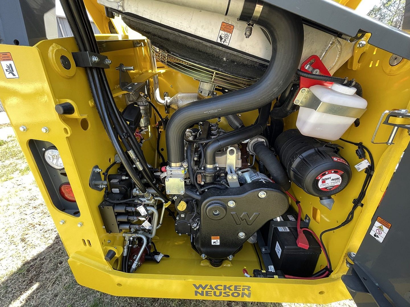 Wacker Neuson ST31 Skid Steer - NO DPF - Image 8