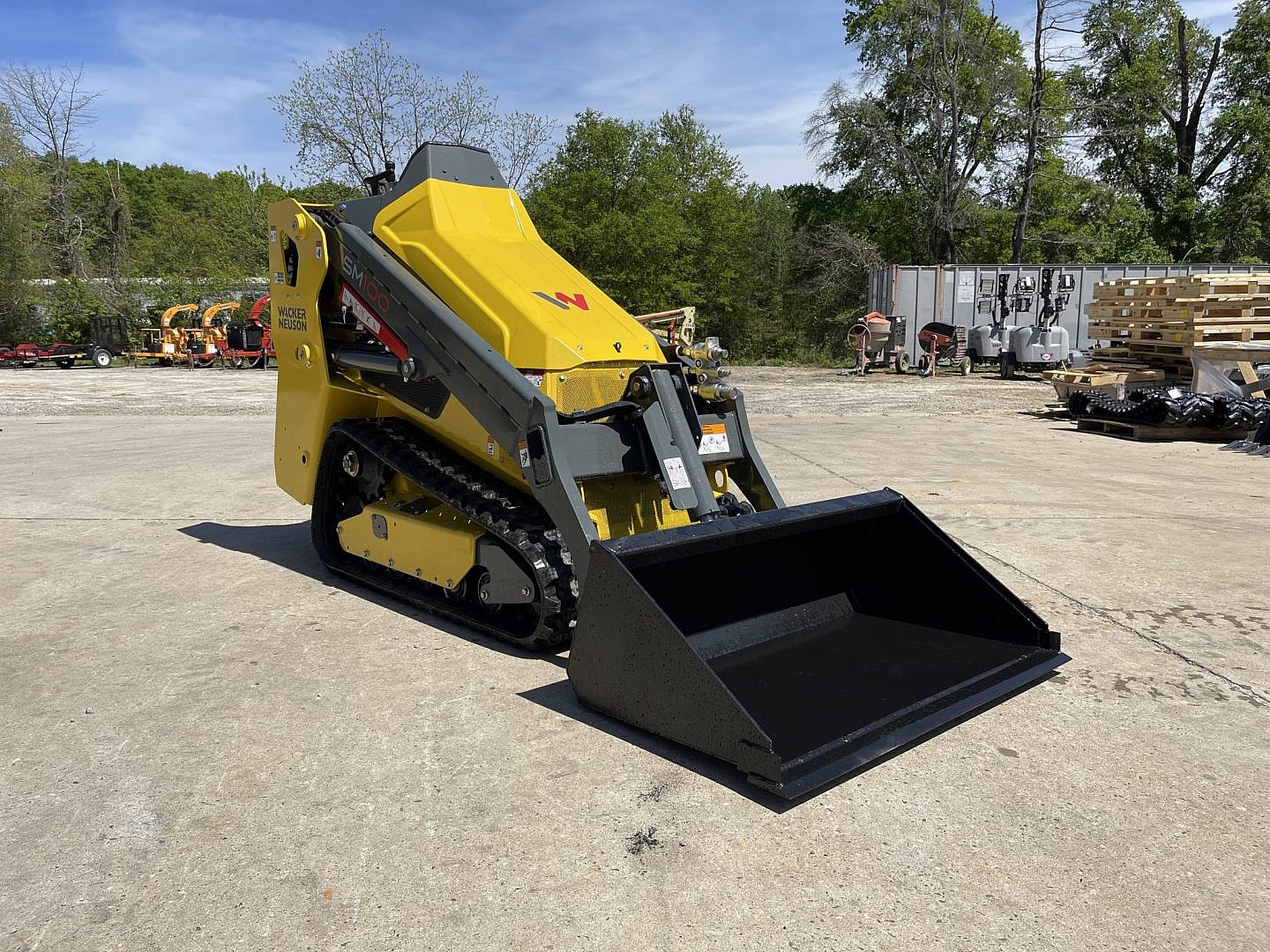 Wacker Neuson SM100 Mini Skid Steer - Image 2