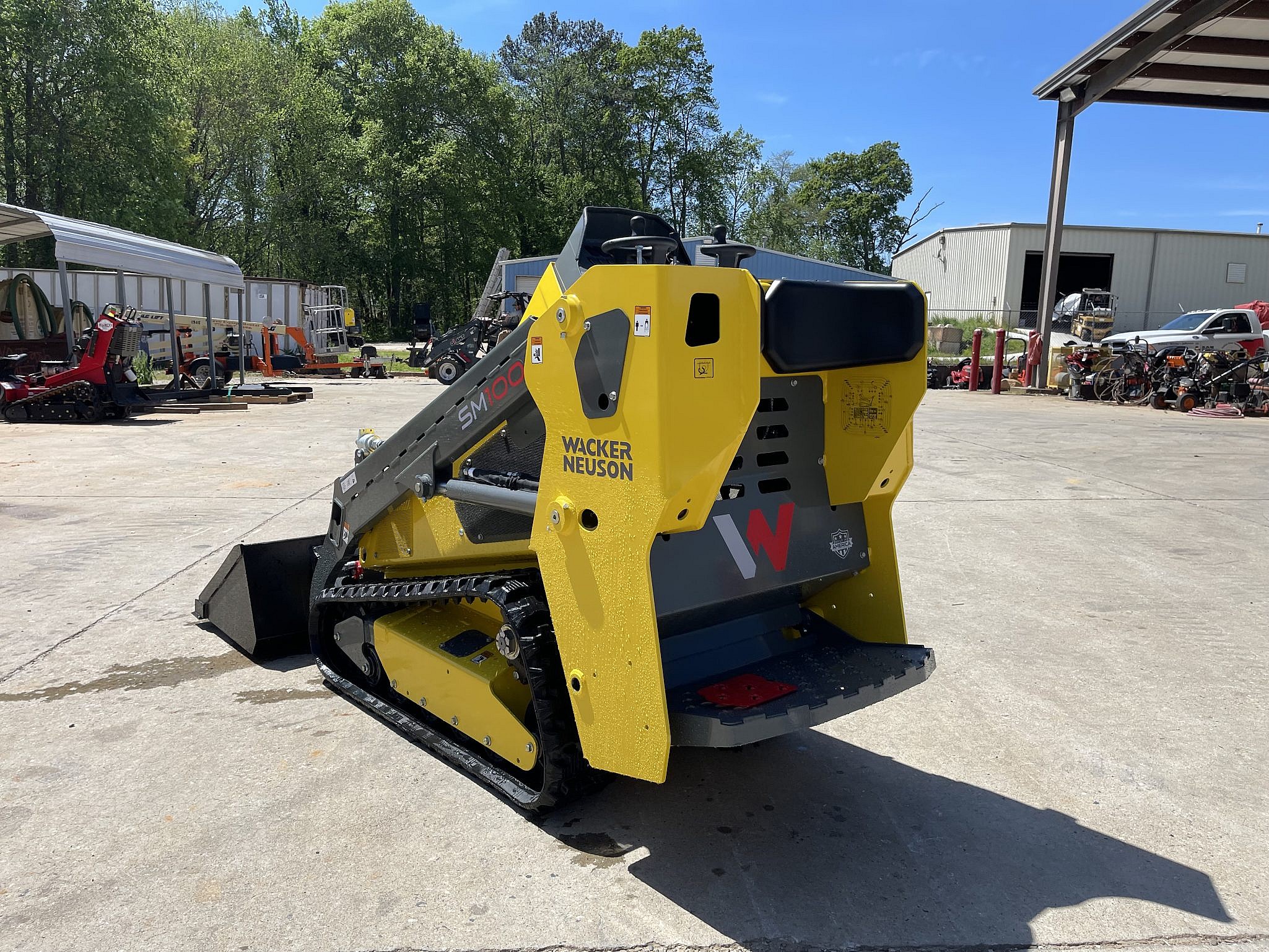 Wacker Neuson SM100 Mini Skid Steer - Image 6