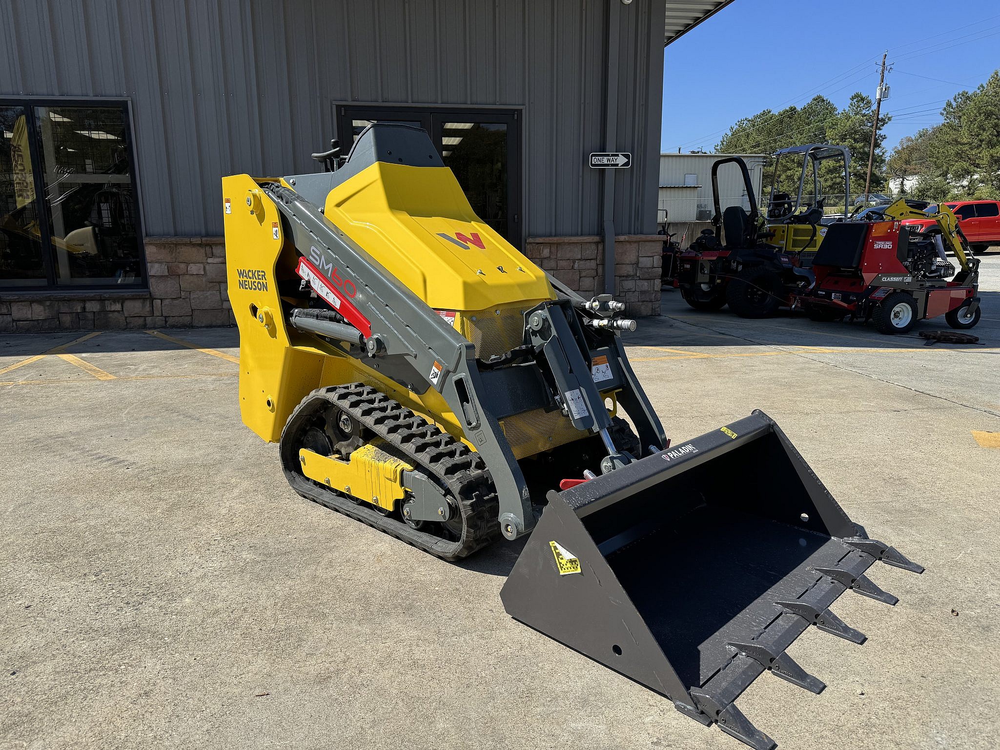 Wacker Neuson SM60 Mini Skid Steer - Image 8