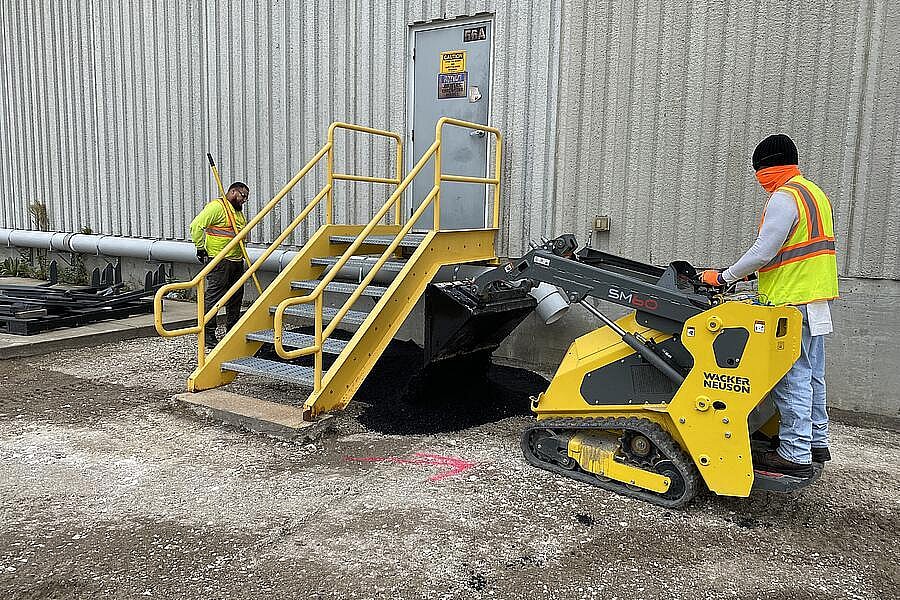 Wacker Neuson SM60 Mini Skid Steer - Image 10