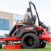 Gravely Pro-Turn 600 60″ Kawasaki® EFI Zero-Turn Mower 992503
