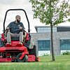 Gravely Pro-Turn 600 60″ Kawasaki® EFI Zero-Turn Mower 992503